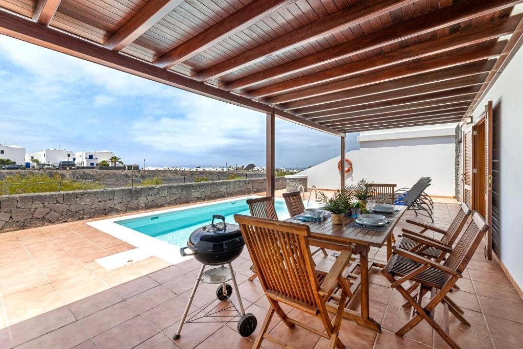 Villa Lanzarote 3 Islands - Pool Heated