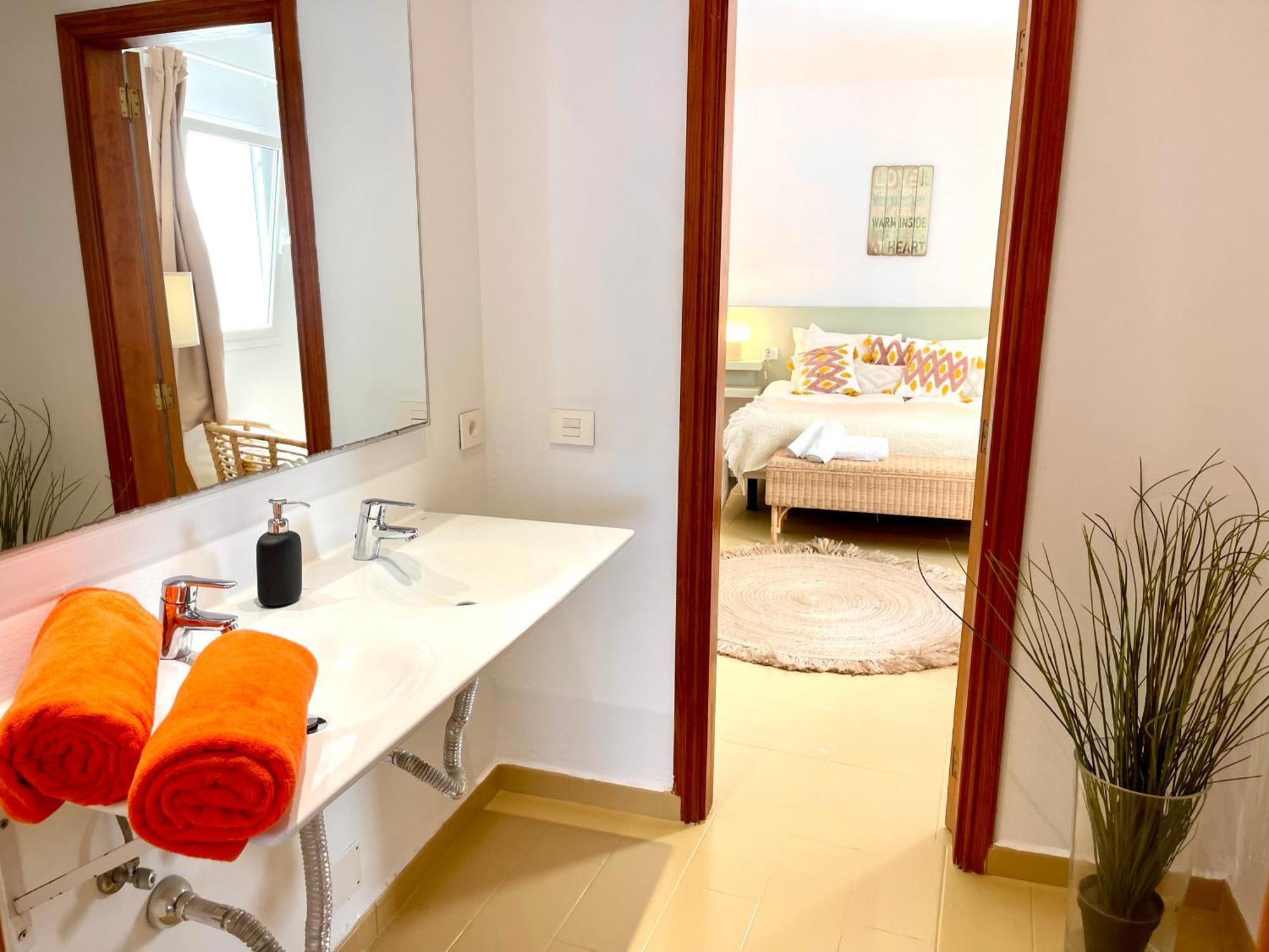 Apartamento Weybeach4 -sea Frontline,plaza View,little Terrace *