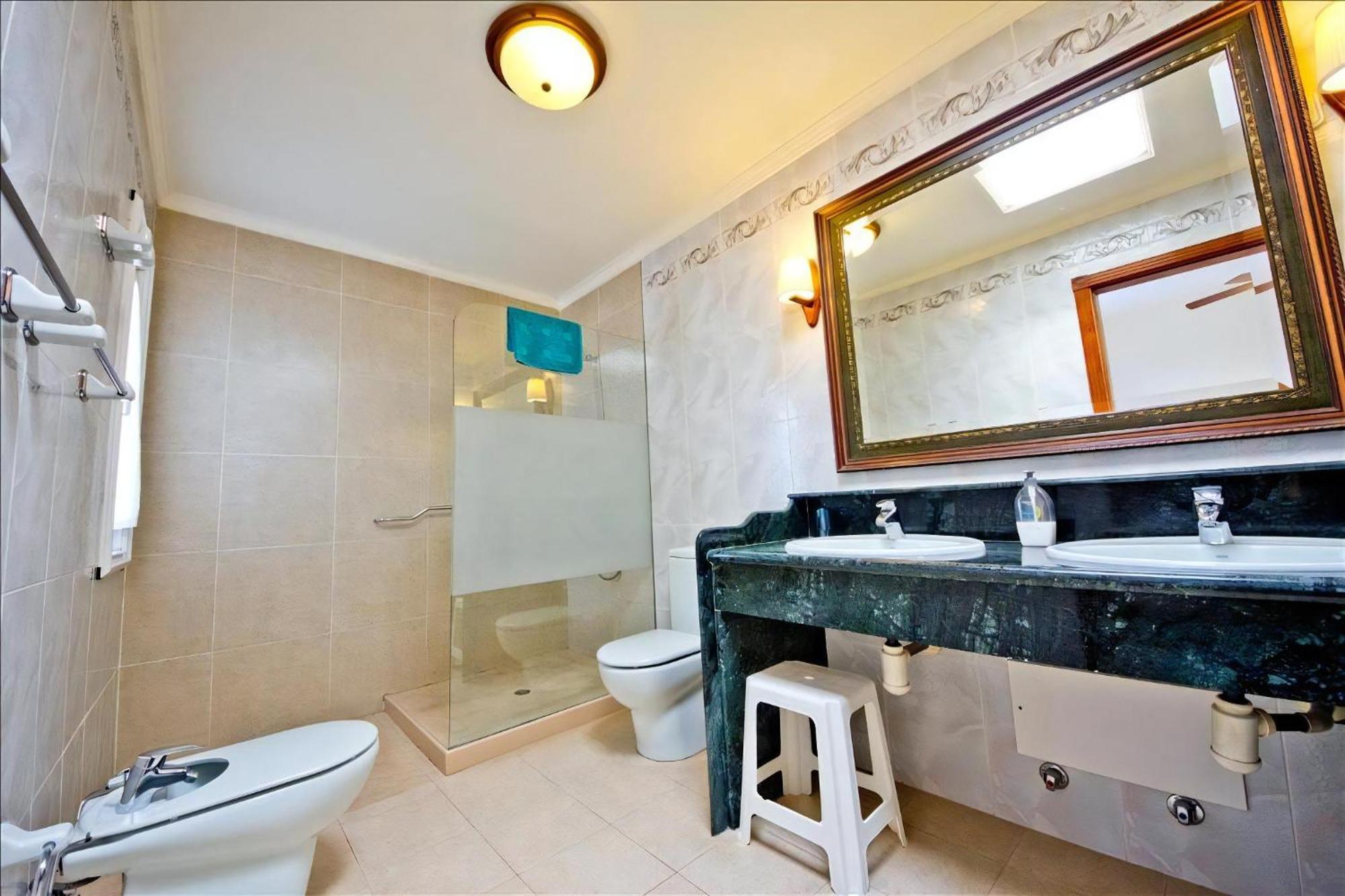Great Luz De La Fragata 4 Bedrooms Private Pool Location *