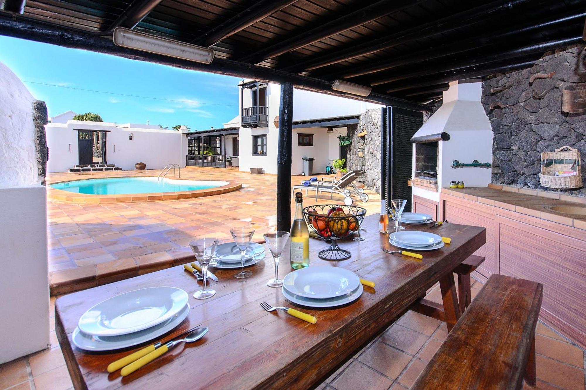El Islote Villa San Bartolome (Las Palmas)