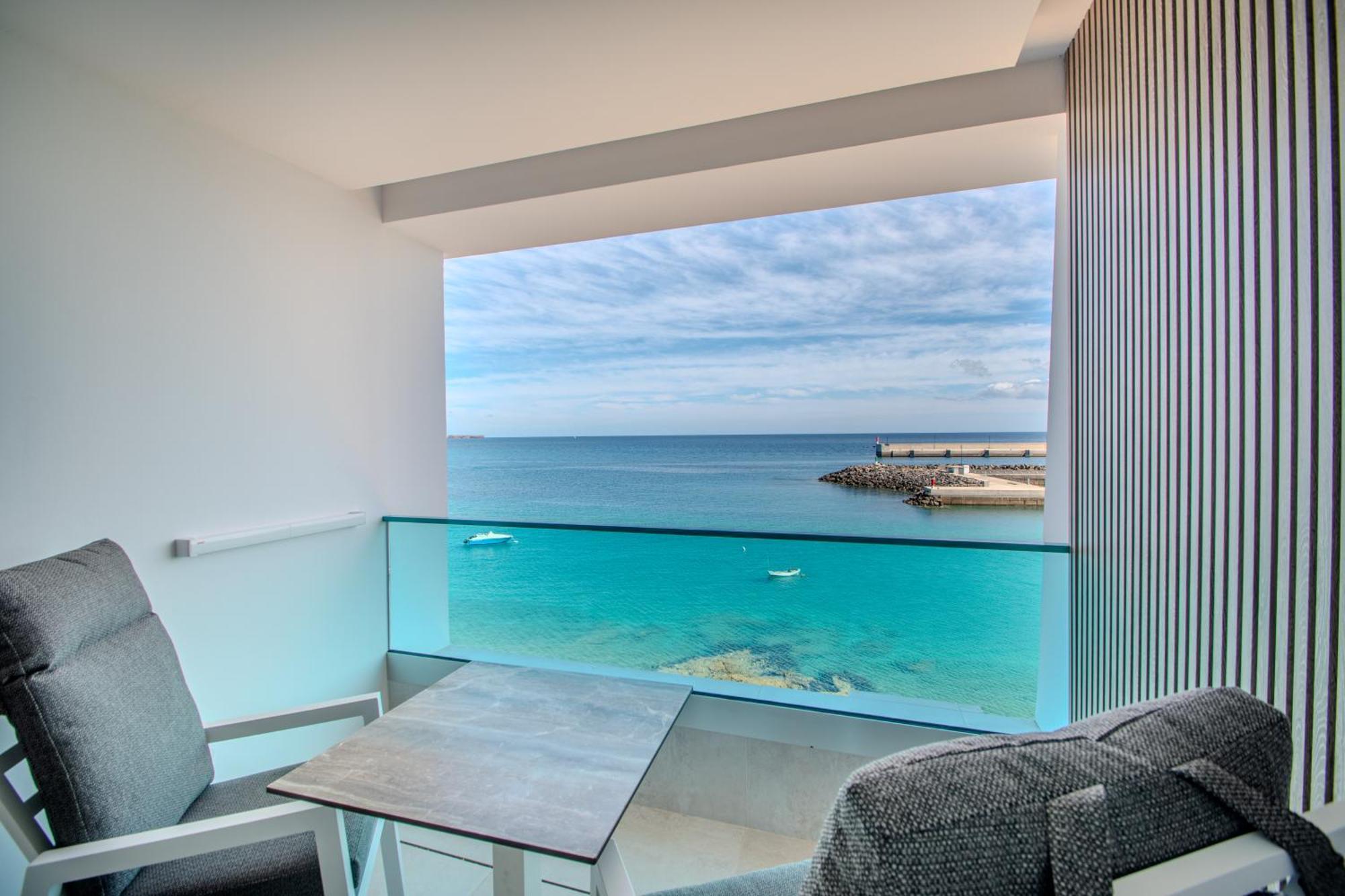 Apartment Sea Breeze *