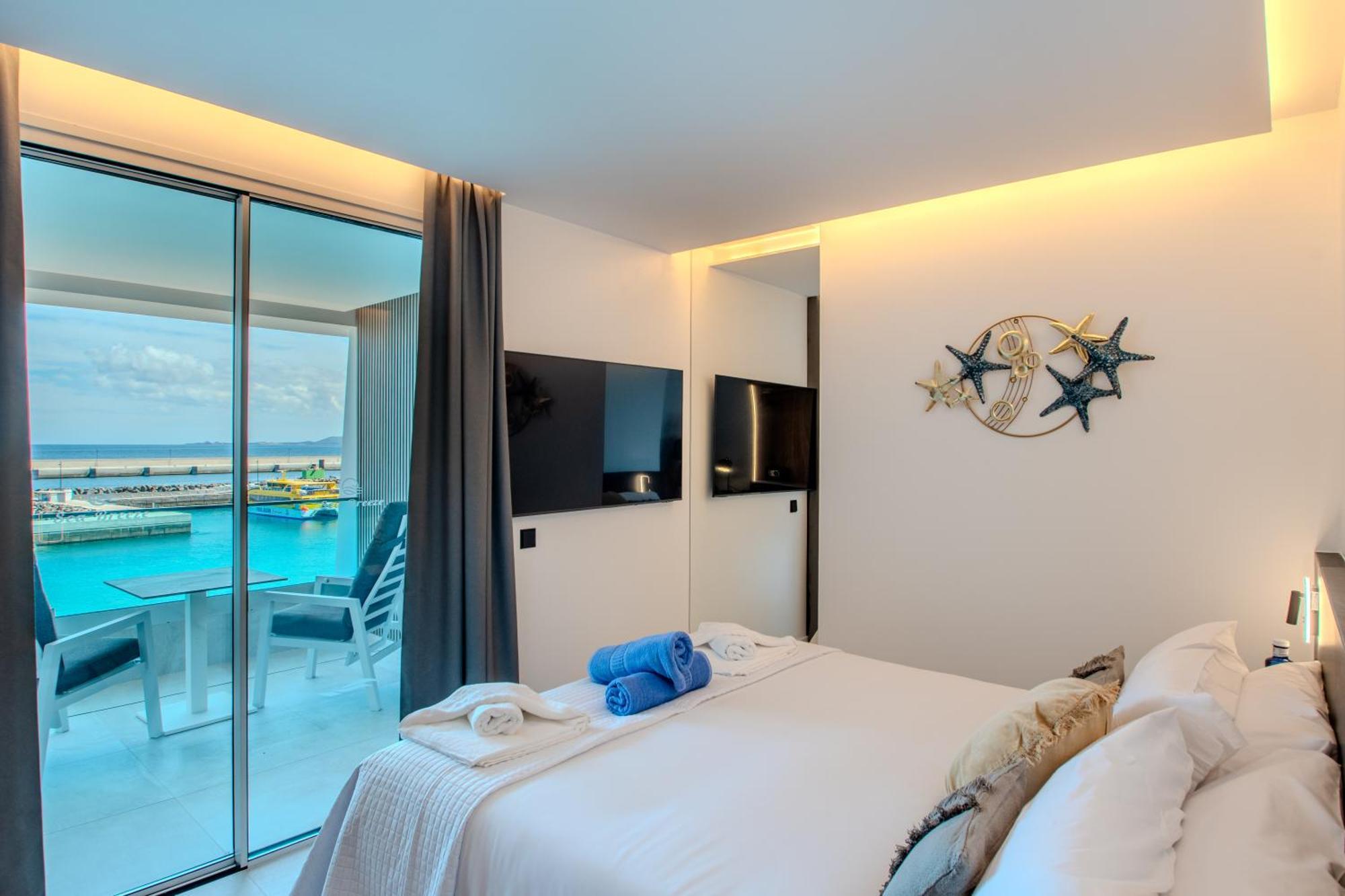 Apartment Sea Breeze