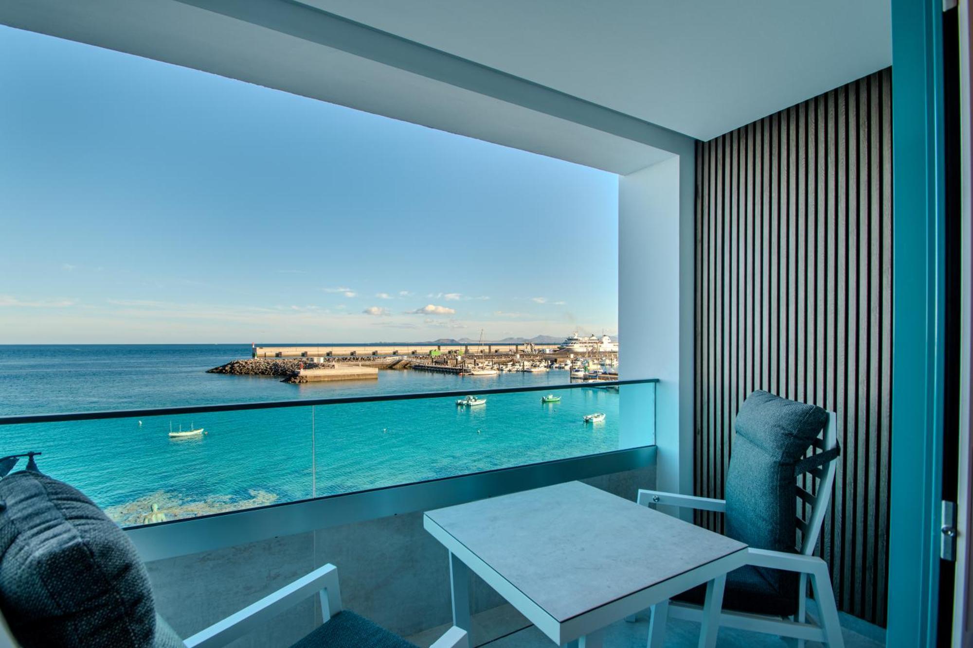 Sea Breeze Apartment