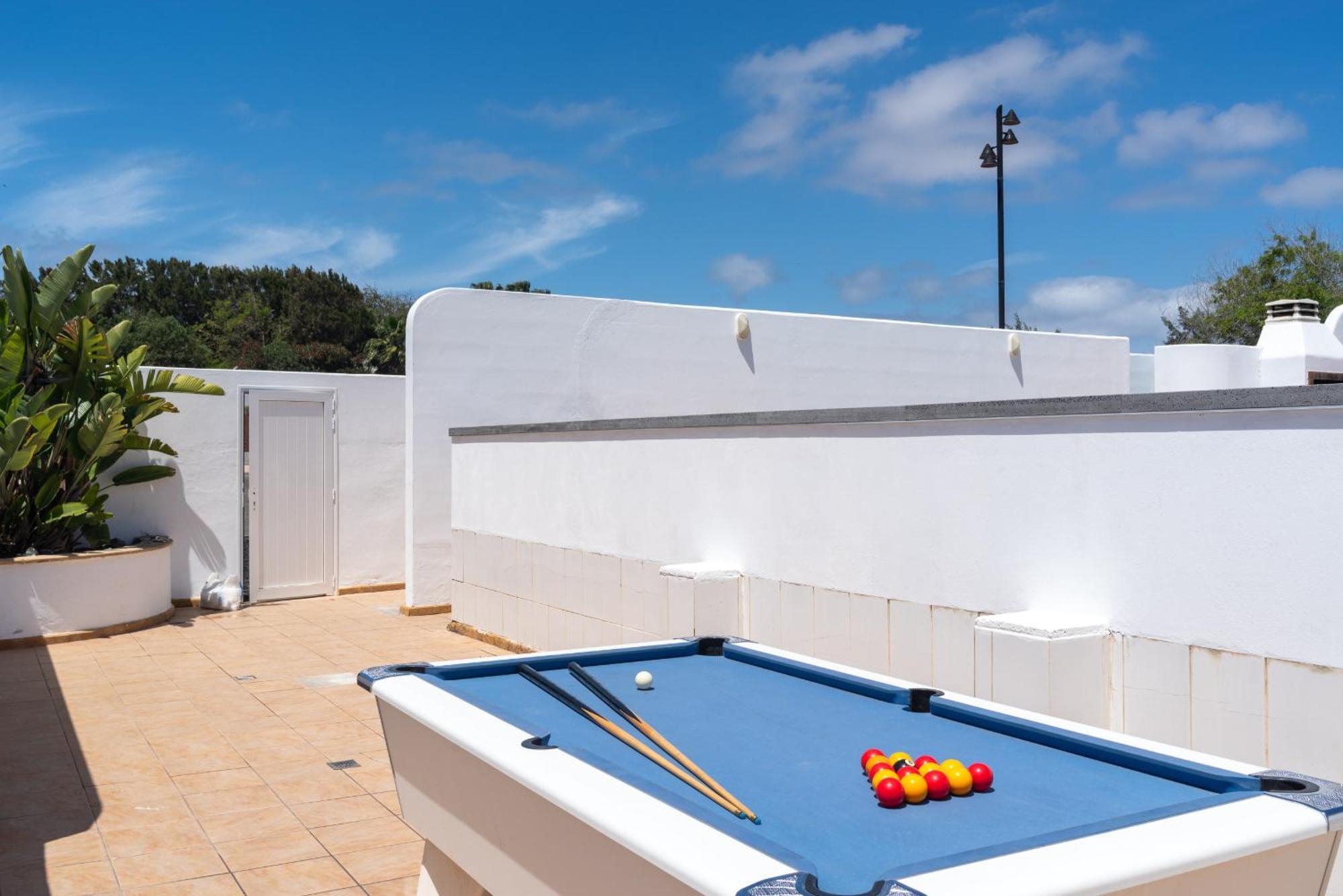Michelle - Lh114 By Now Ltd Villa Playa Blanca (Lanzarote)
