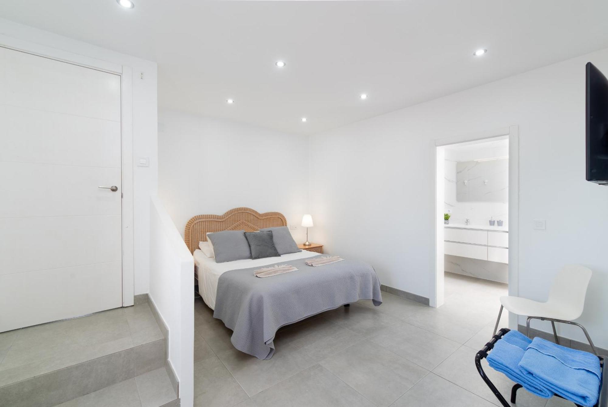 Michelle - Lh114 By Now Ltd Villa *