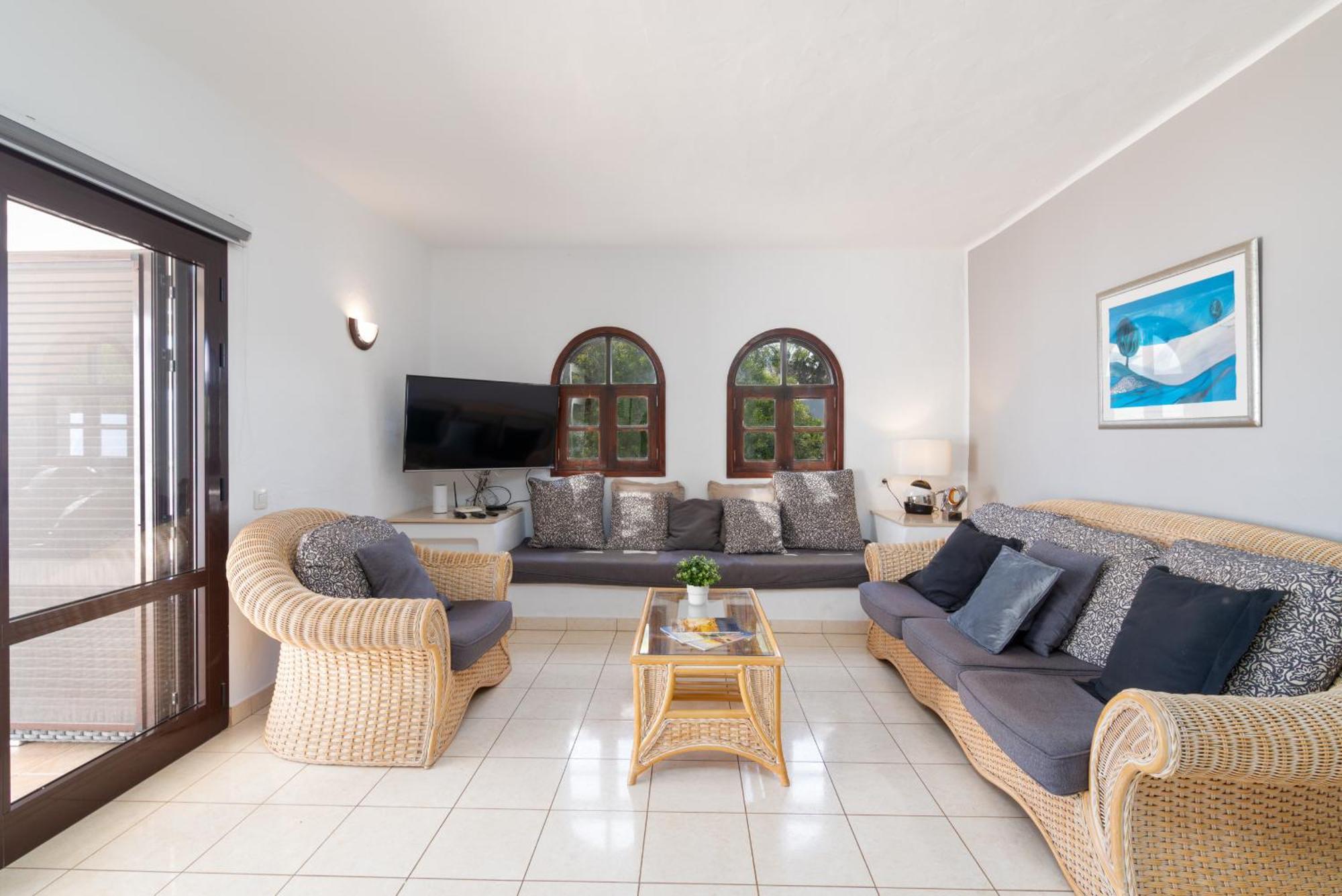 Michelle - Lh114 By Now Ltd Villa