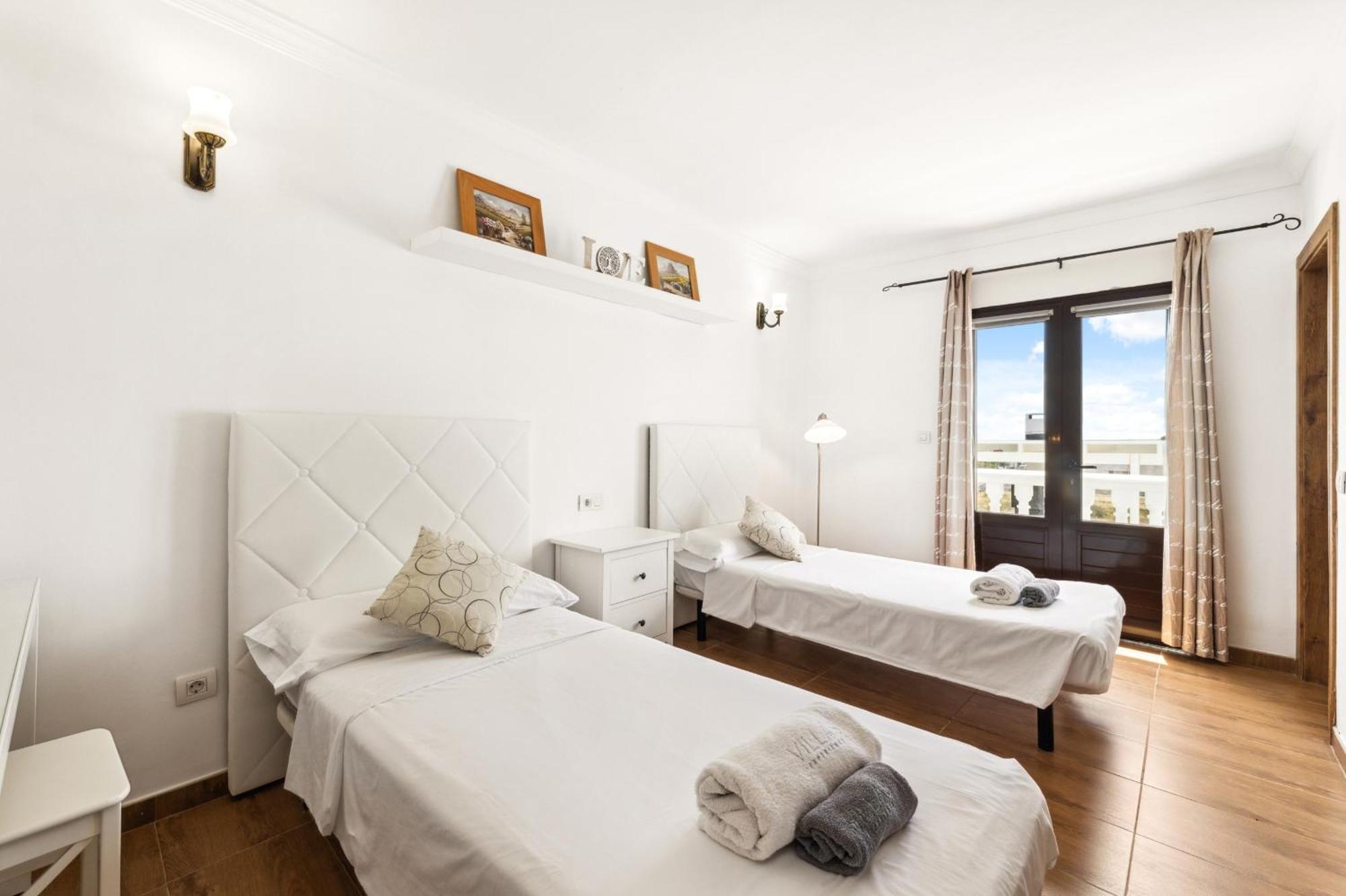 Dona Isidora - Vipvipvillas Villa Teguise (Lanzarote)