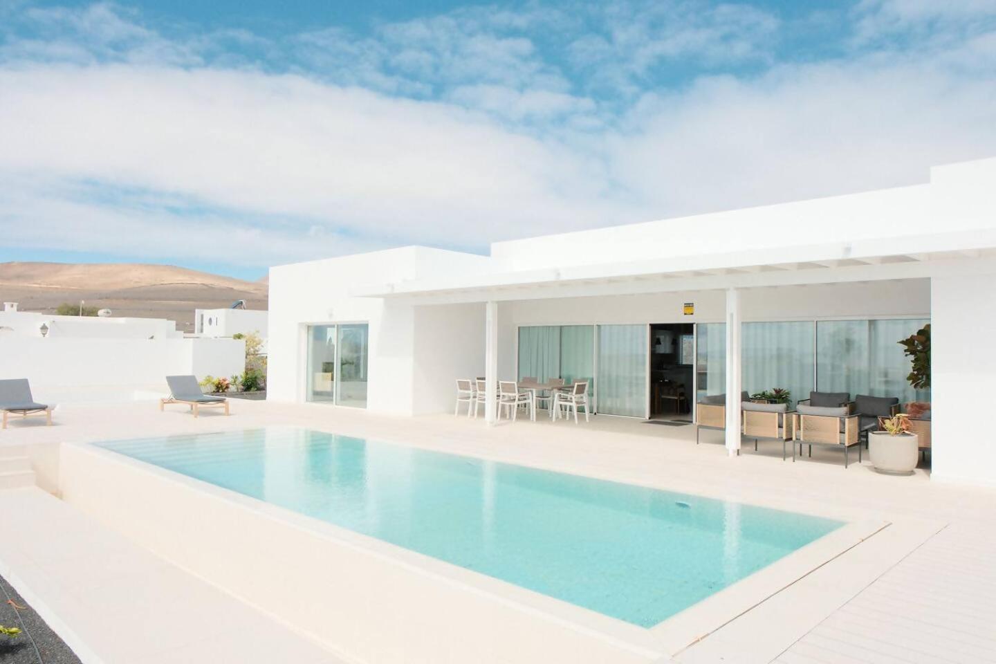 Villa Aine Luxury