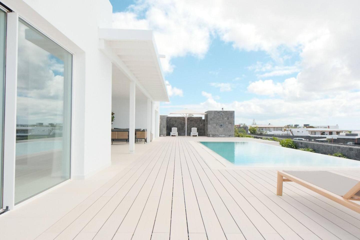 Villa Aine Luxury *