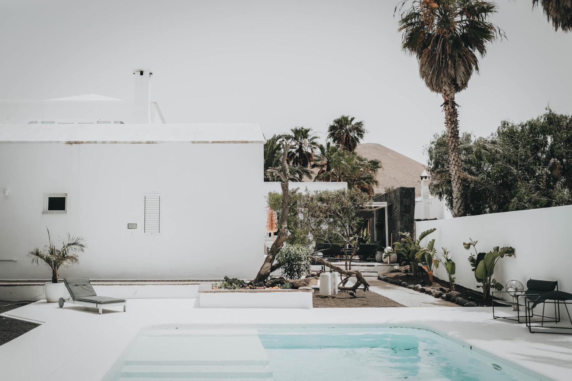 Villa Amonita - Heated Pool, Luxurious Space