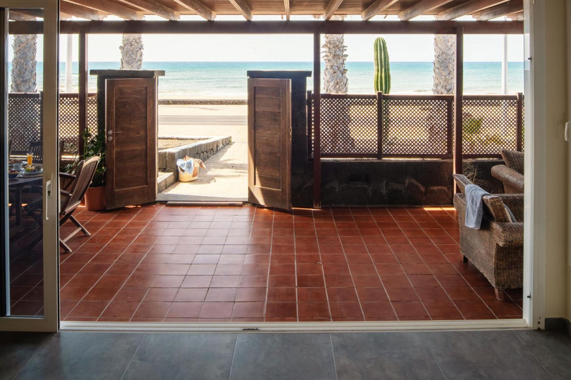 La Casa De La Playa Puerto del Carmen (Lanzarote)