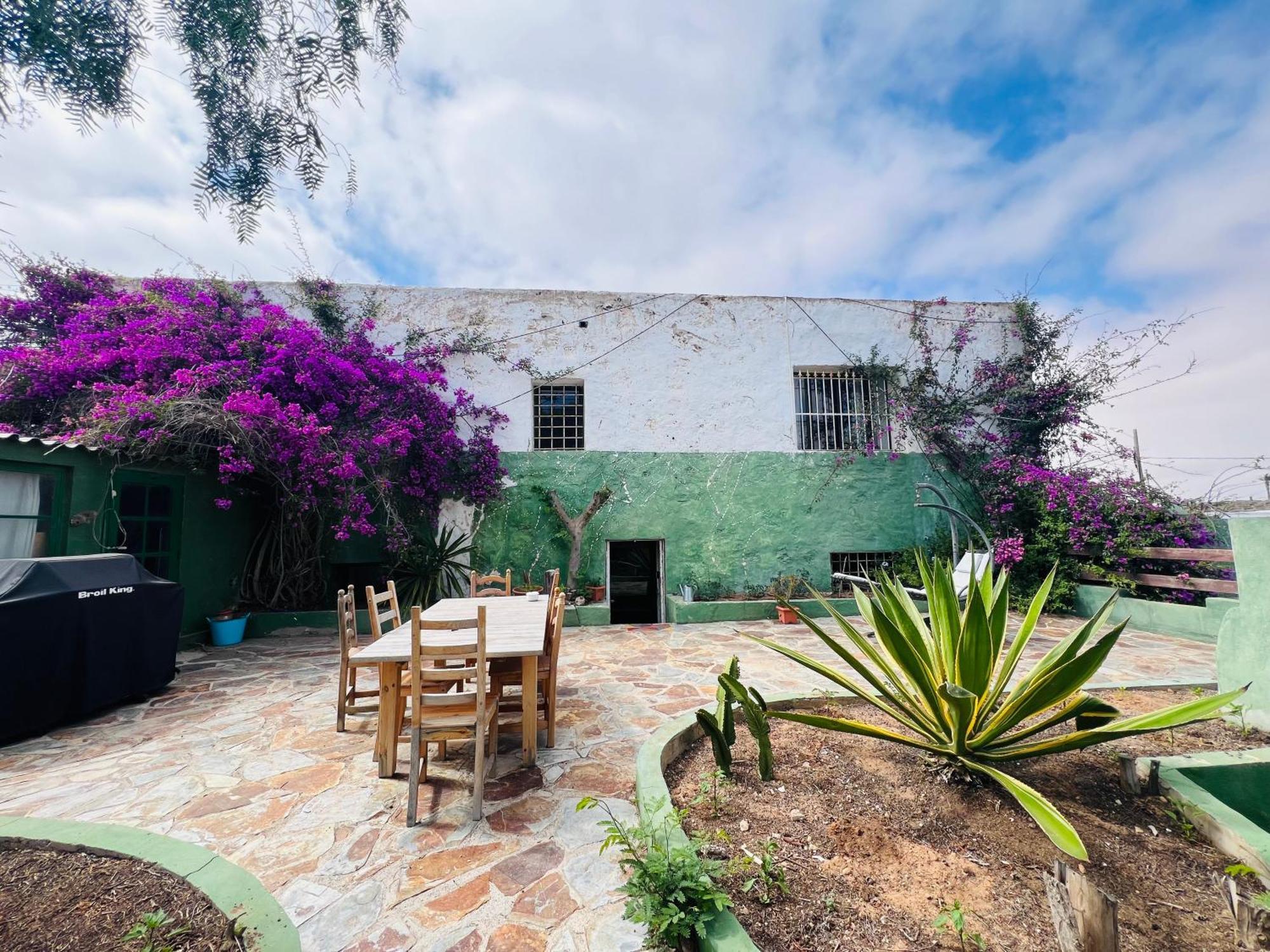 Guest house Casa Gatti - Autentica Casa Canaria Nel Cuore Di Lanzarote