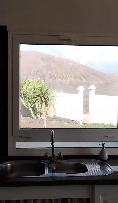 Ocean - Volcano House *