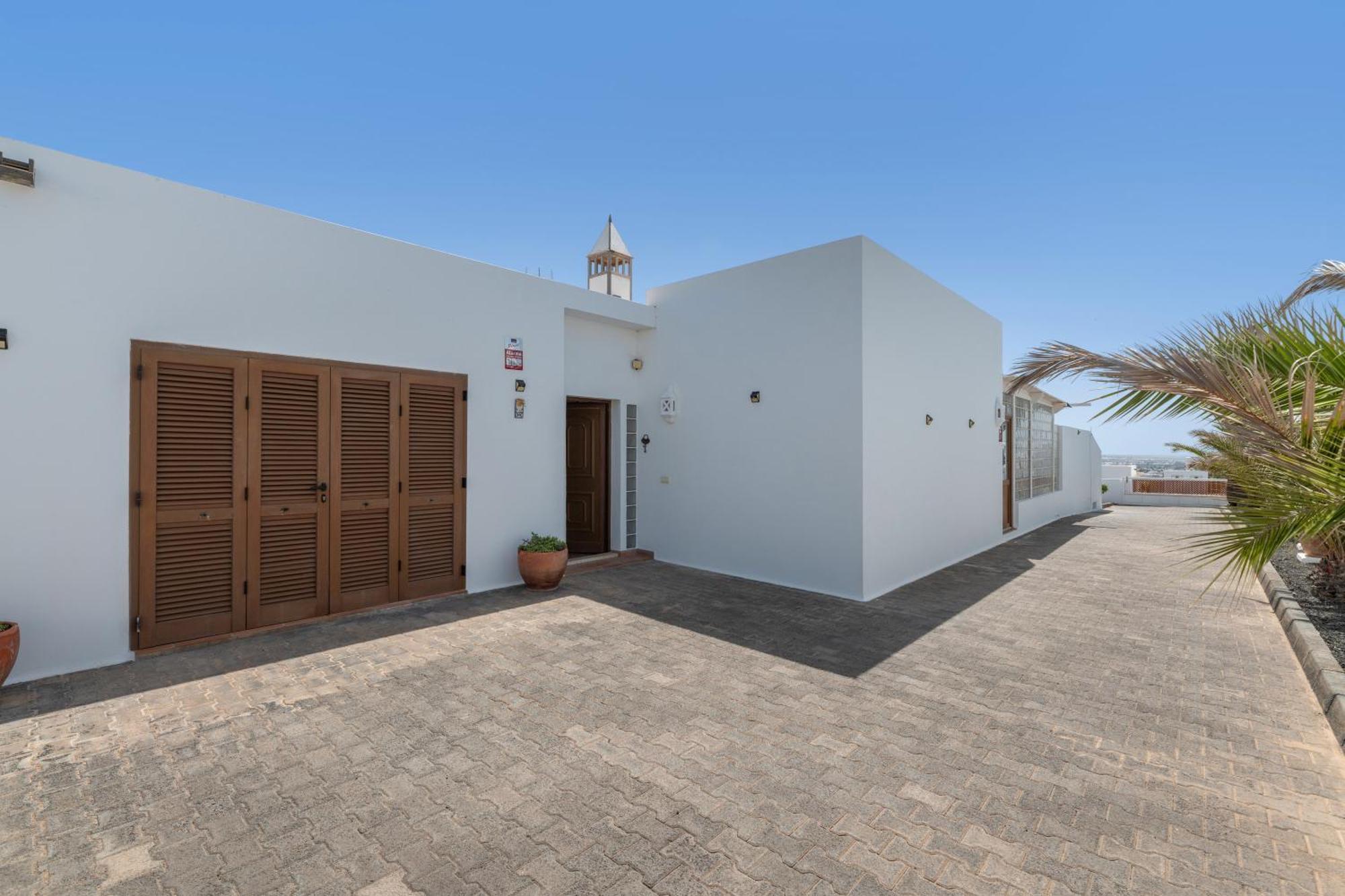 Villa Buganvillas