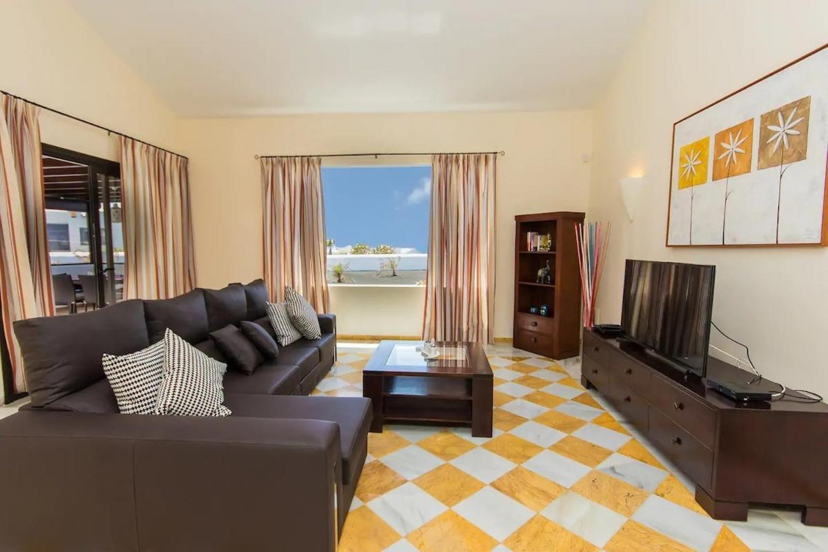 Hipoclub Villas, Faro Park 204 Villa Playa Blanca (Lanzarote)