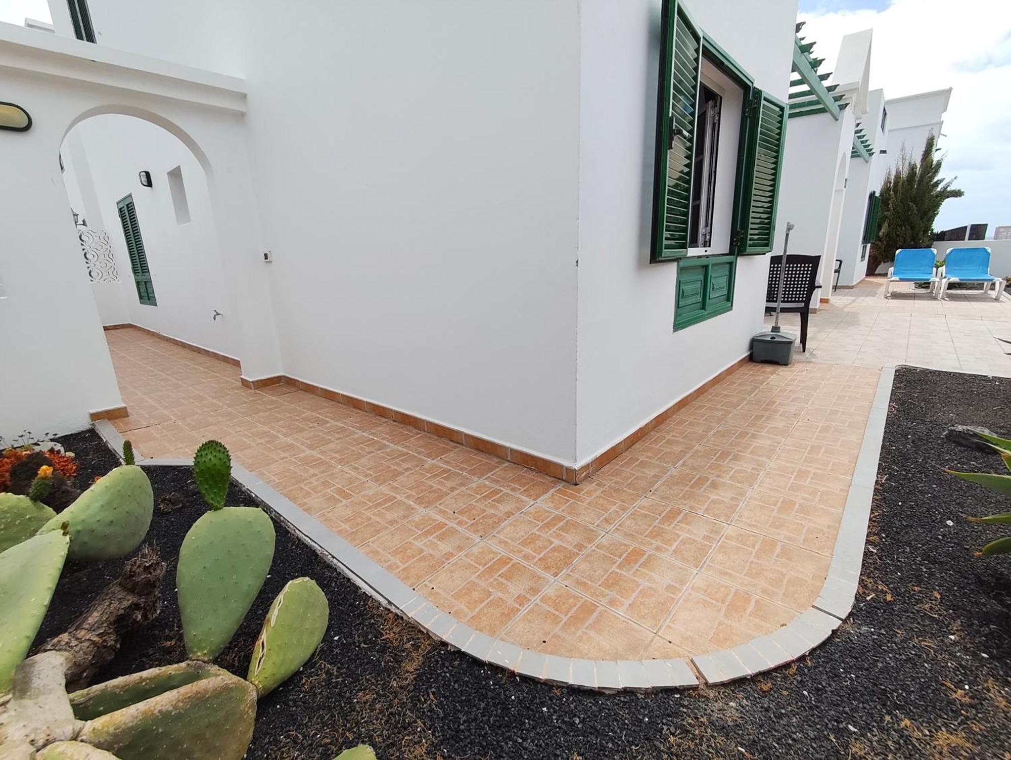Marysol 1 With Terrace Close To The Sea Apartment