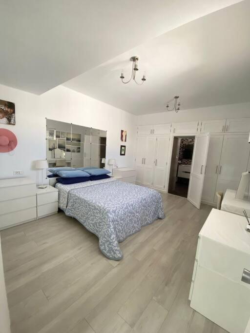 314 Colony Club Apartamento