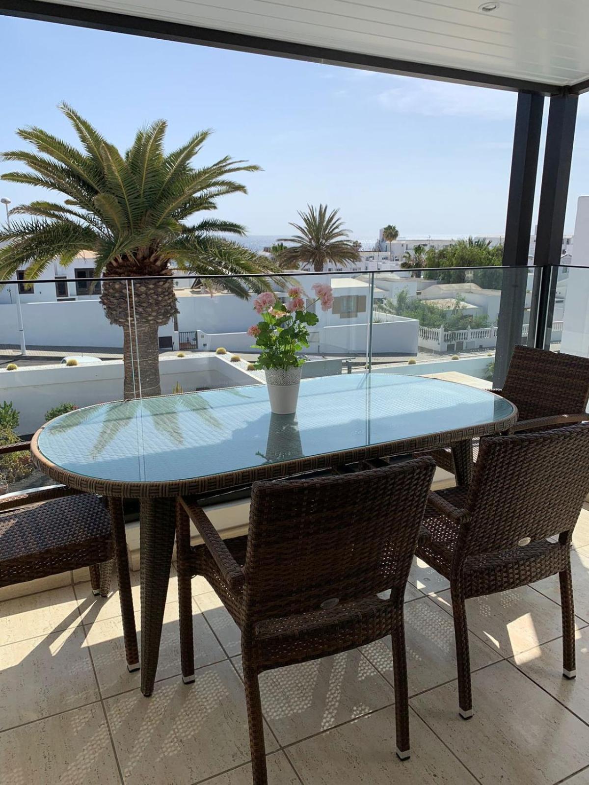 Palm Villa *