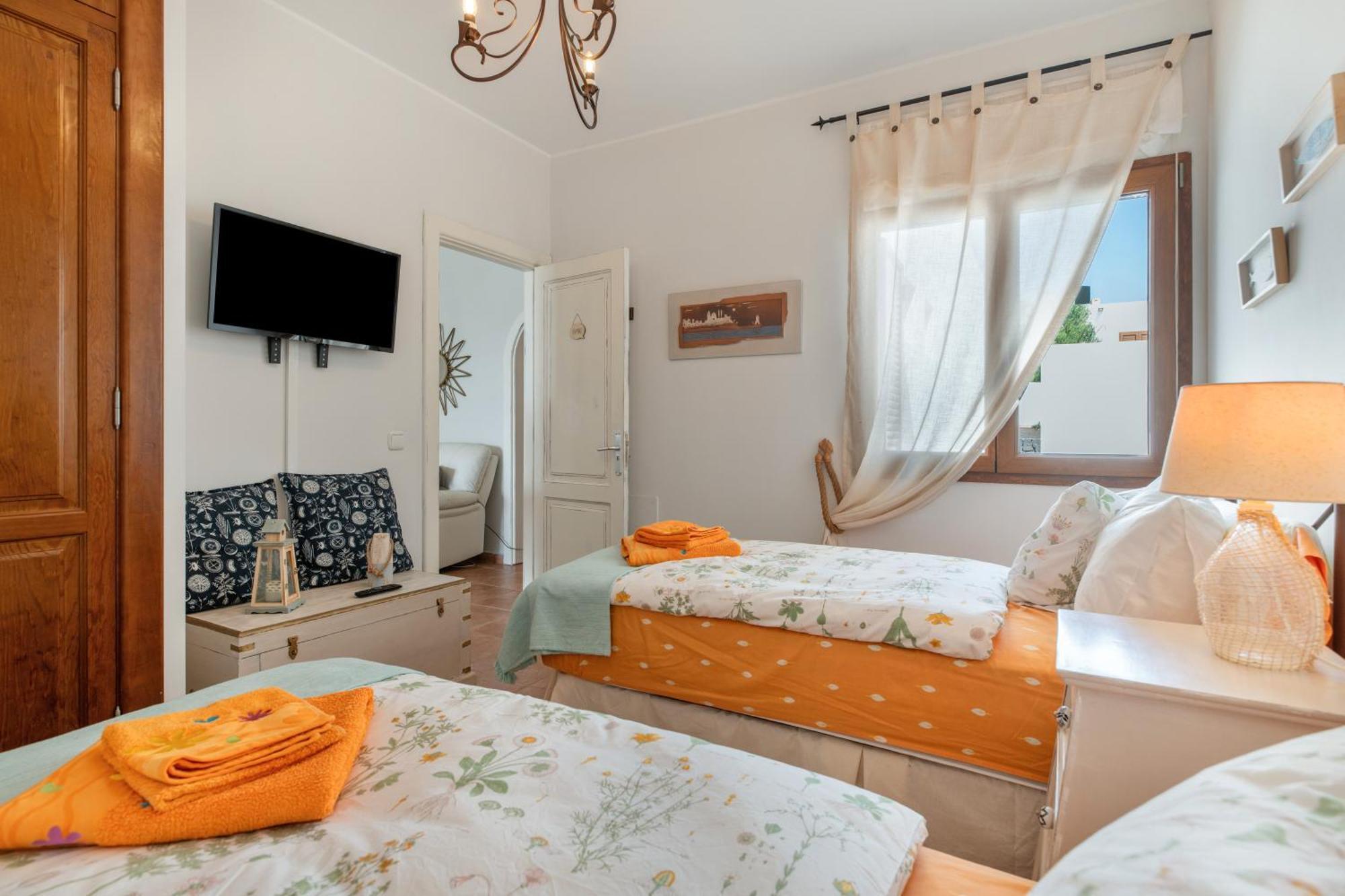Villa Buganvillas