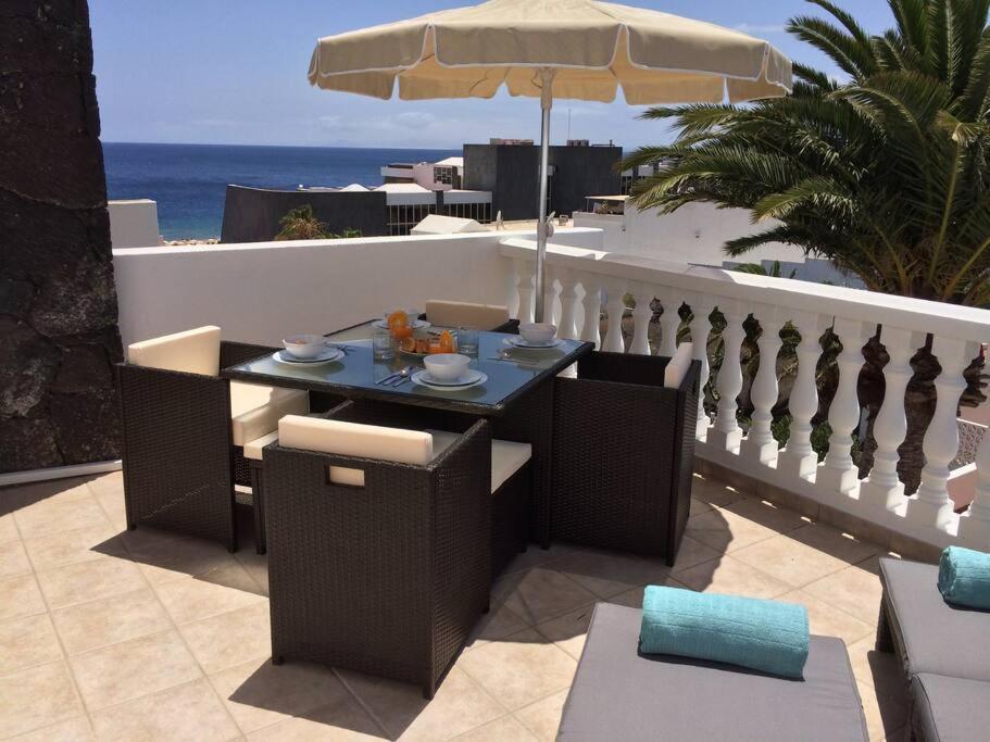 B17 Caleton Blanco Apartment Tias