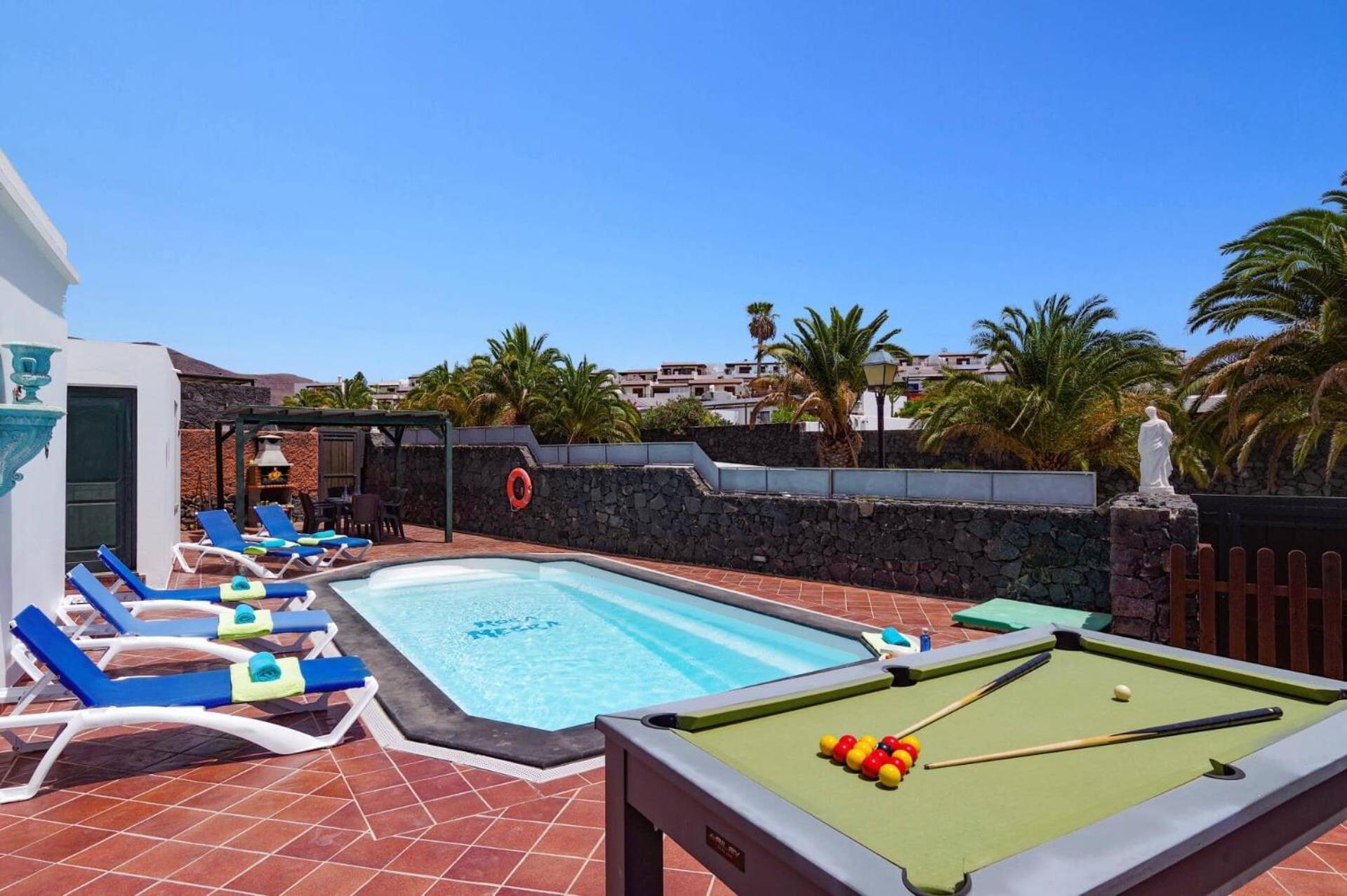 Villa Roca Negra By *
