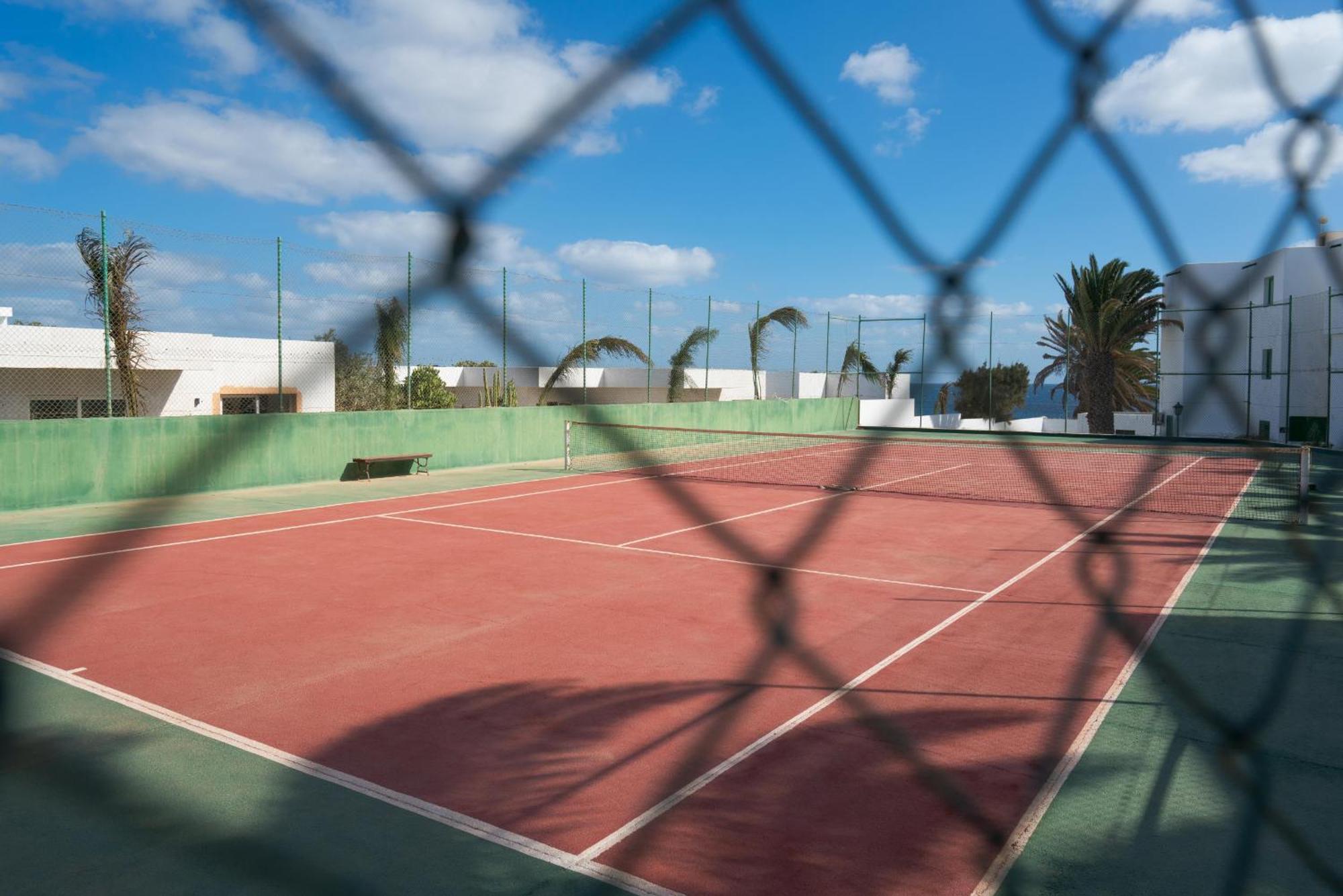 El Balcon Del Mar-shared Pool, Tennis Court And Sea View Сasa de vacaciones Costa Teguise