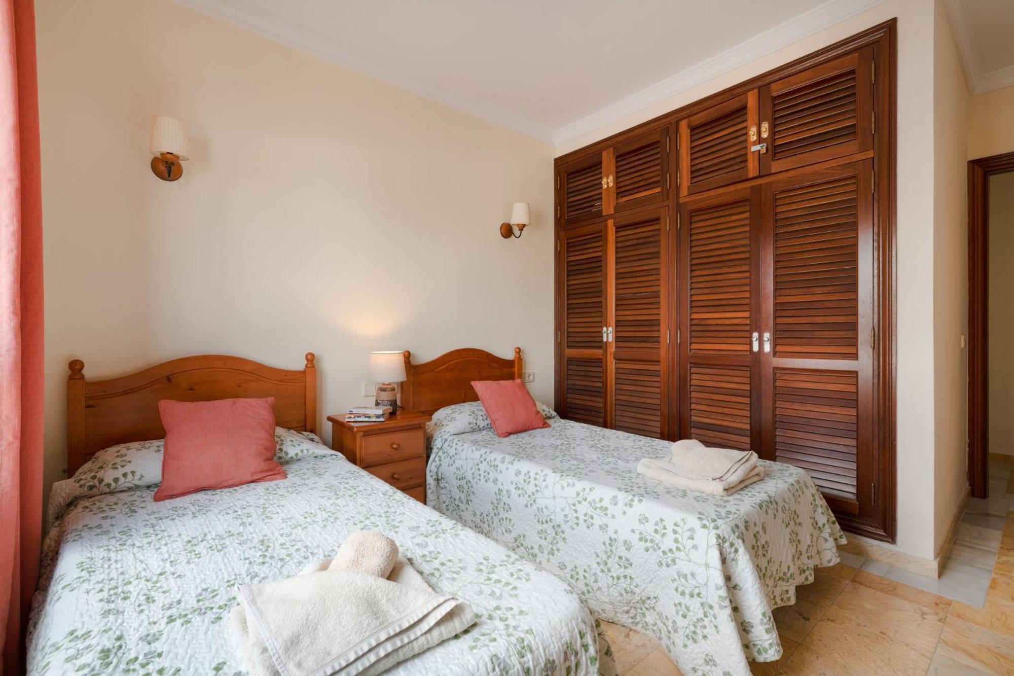 Faro Park With Private Pool Playa Blanca (Lanzarote)