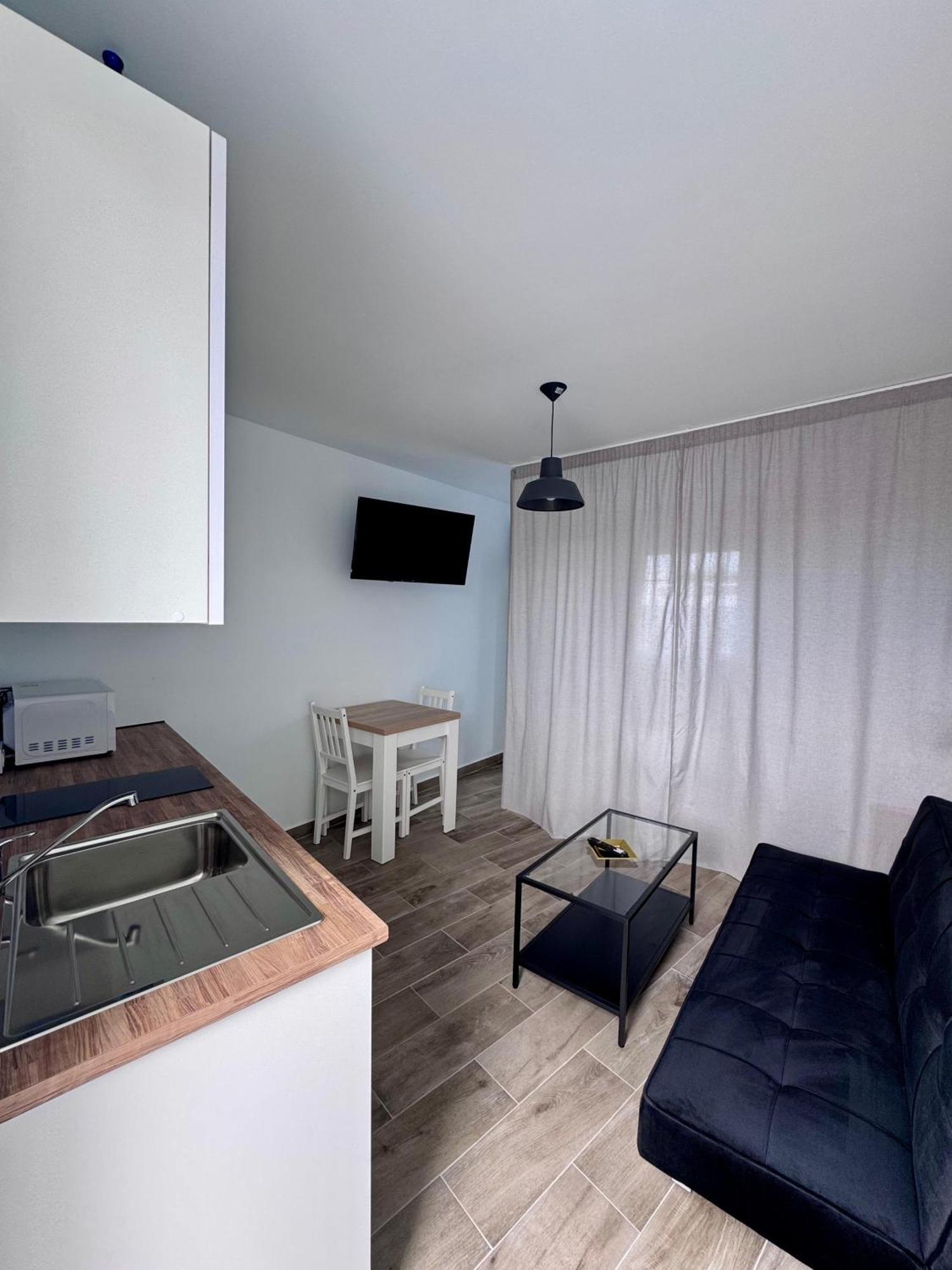 Y Lofts Makana Guest house *