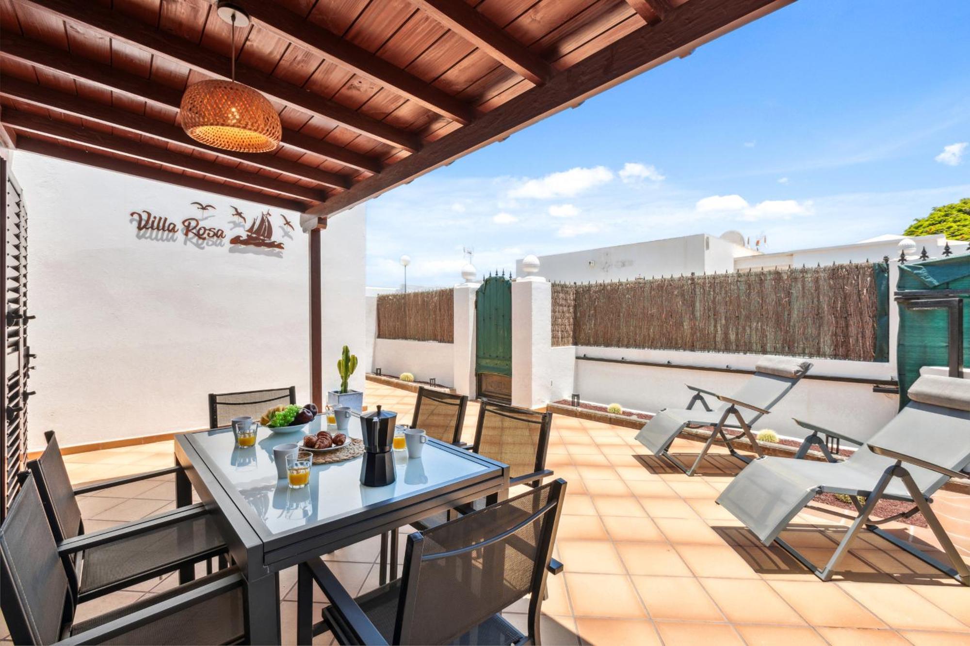 Rosa - Vipvipvillas * Arrecife (Lanzarote)