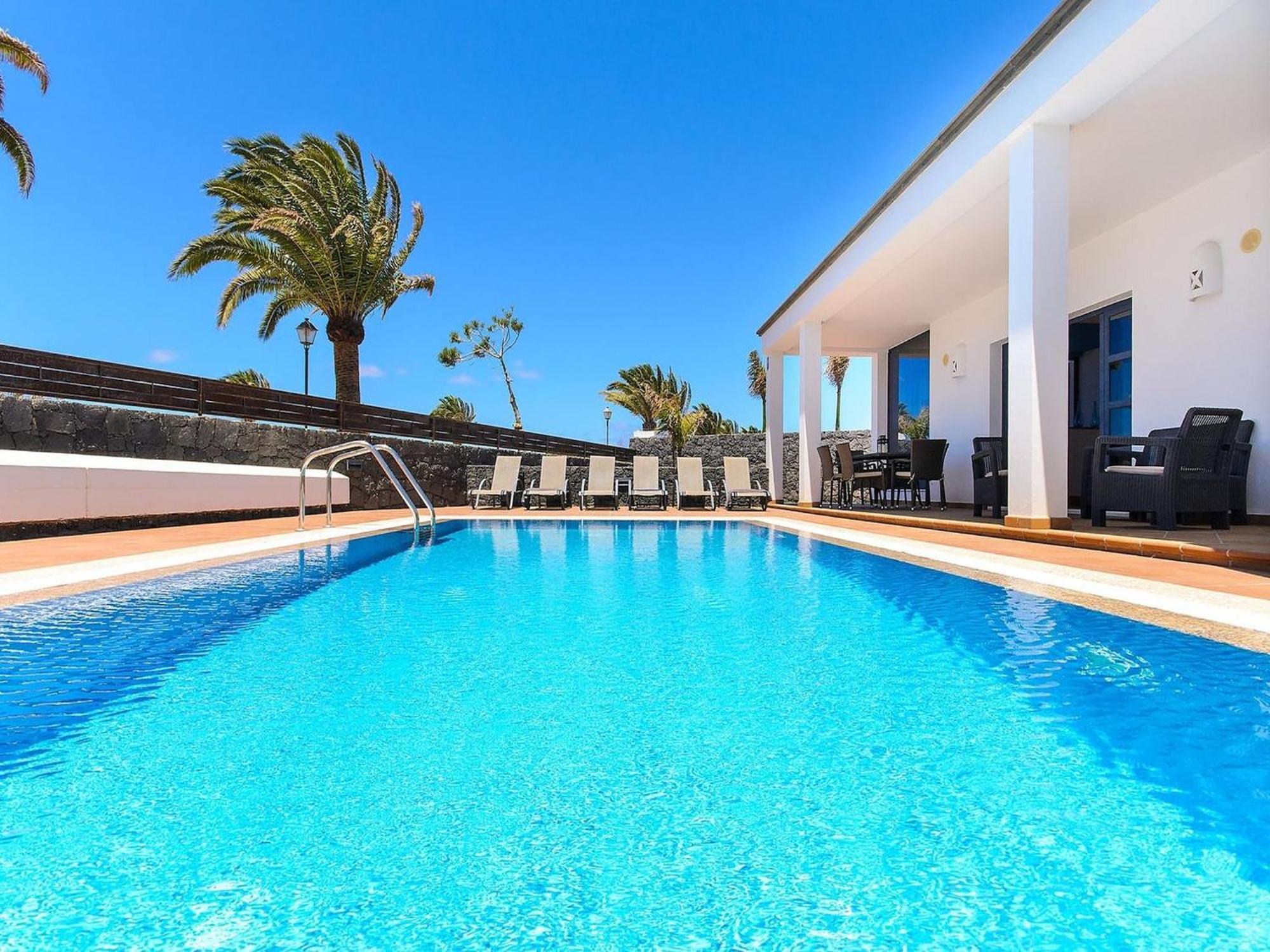 Holiday home Beautiful In With Pool