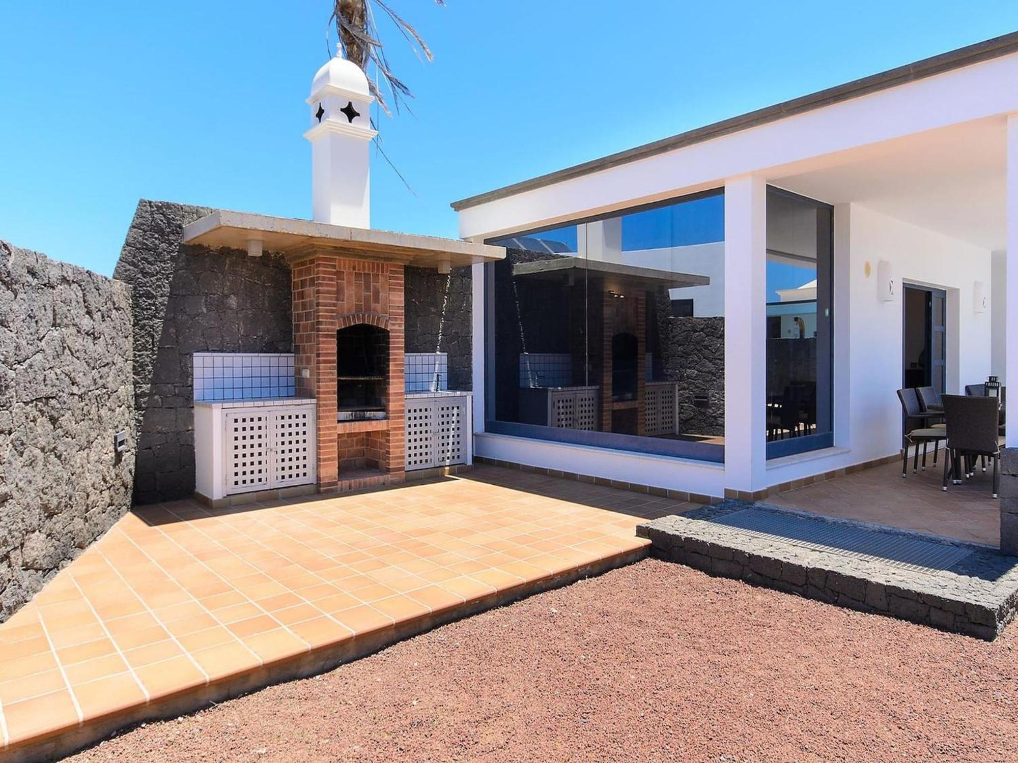 Holiday home Beautiful In With Pool