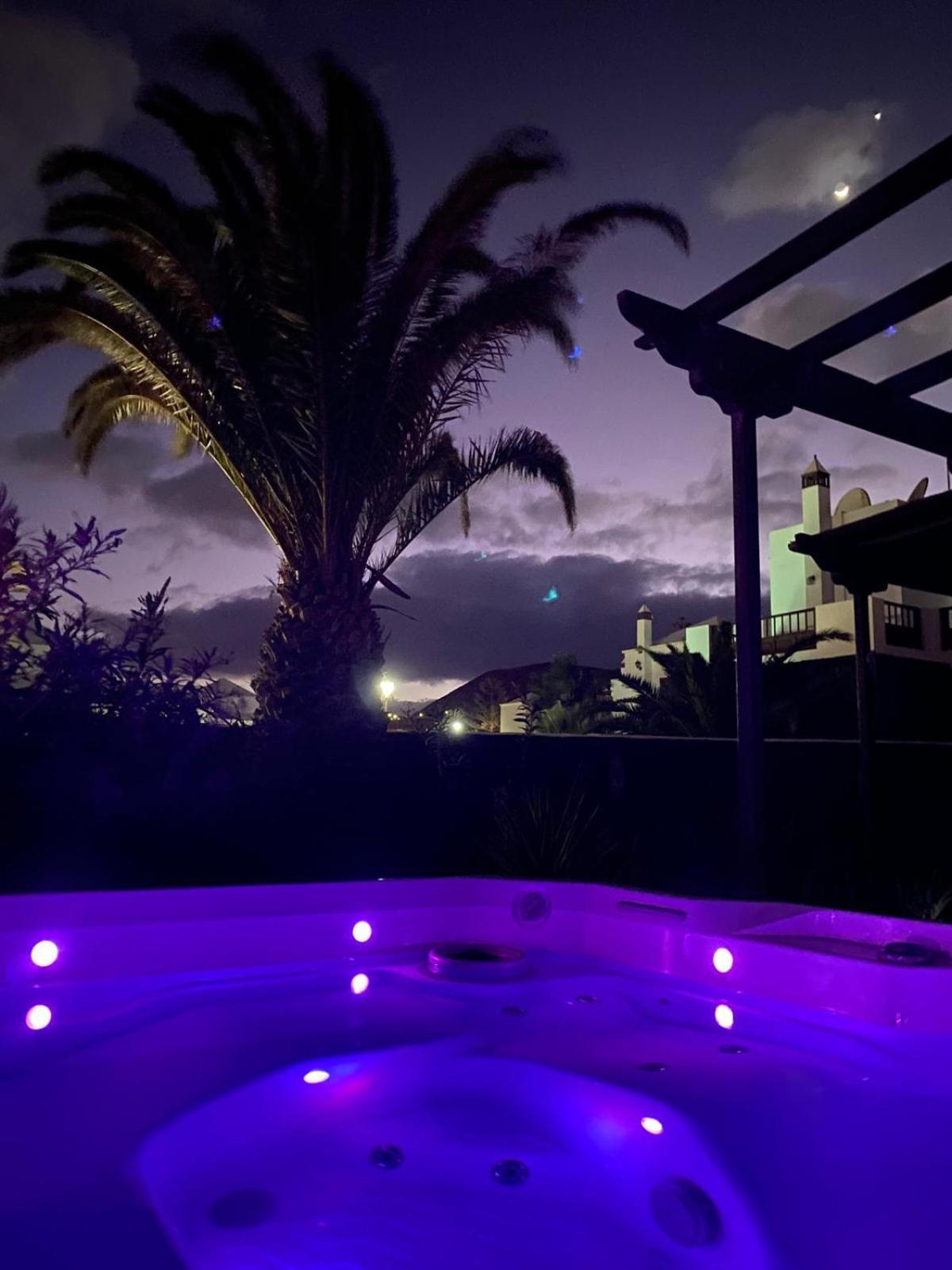 Tropicana Villa *
