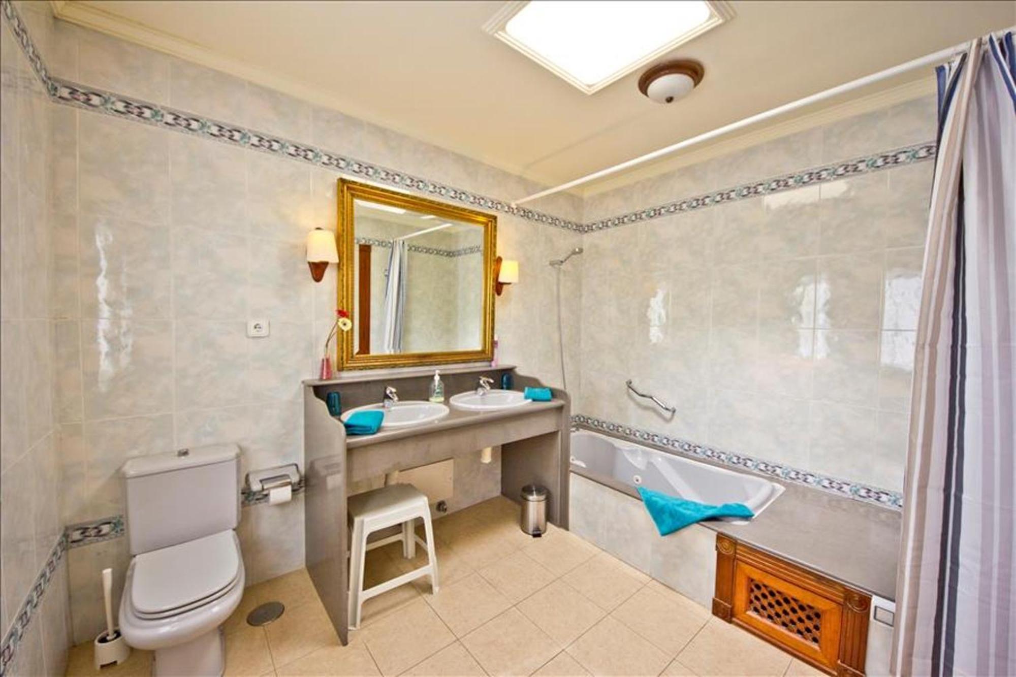 Great Luz De La Fragata 4 Bedrooms Private Pool Location Villa *