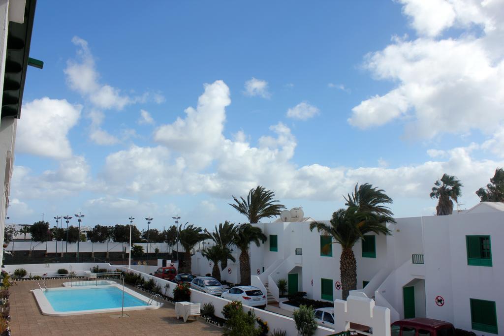 Dunia Iv * Puerto del Carmen (Lanzarote)