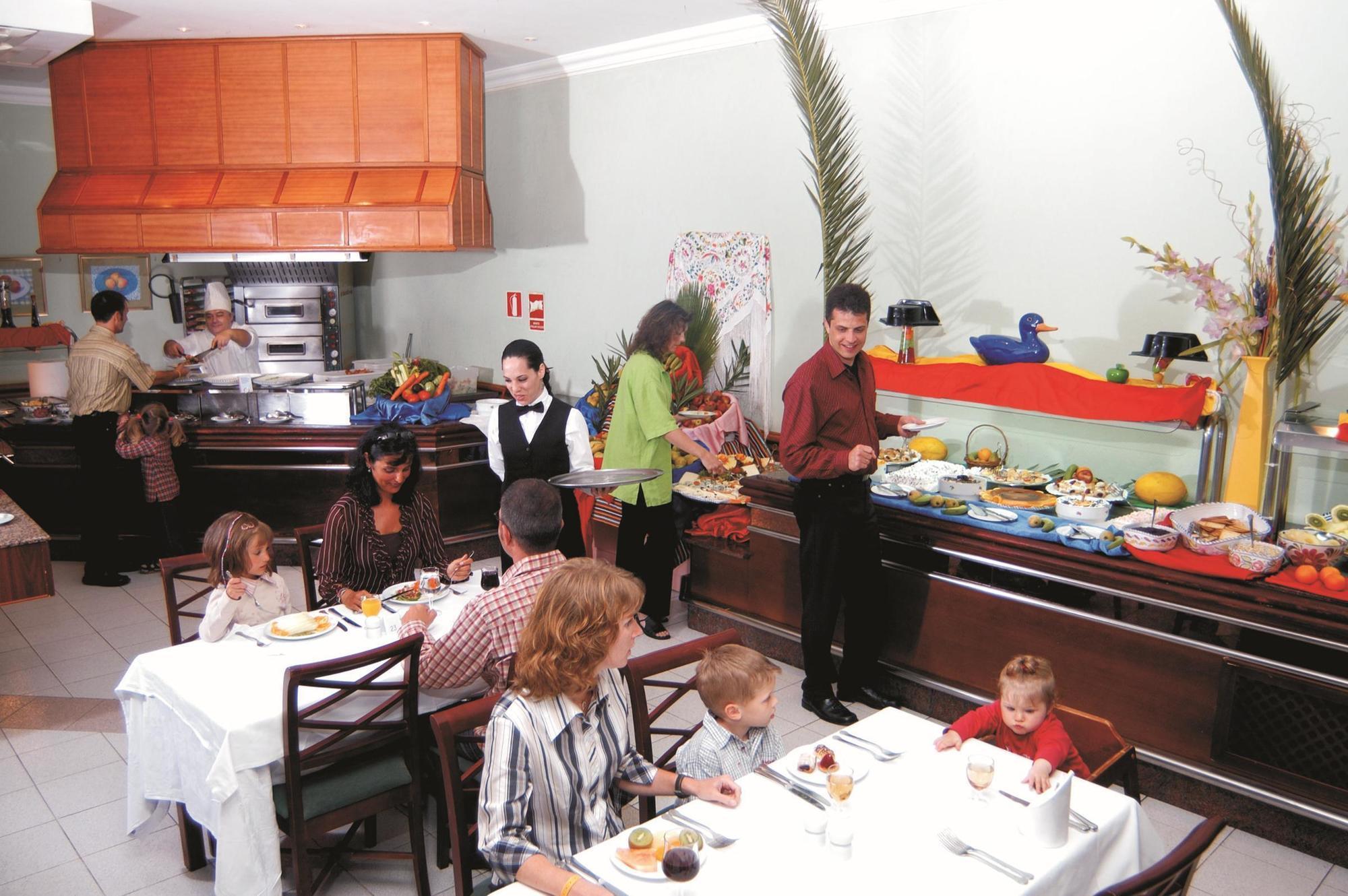 Hotel Hl Rio Playa Blanca (Lanzarote)