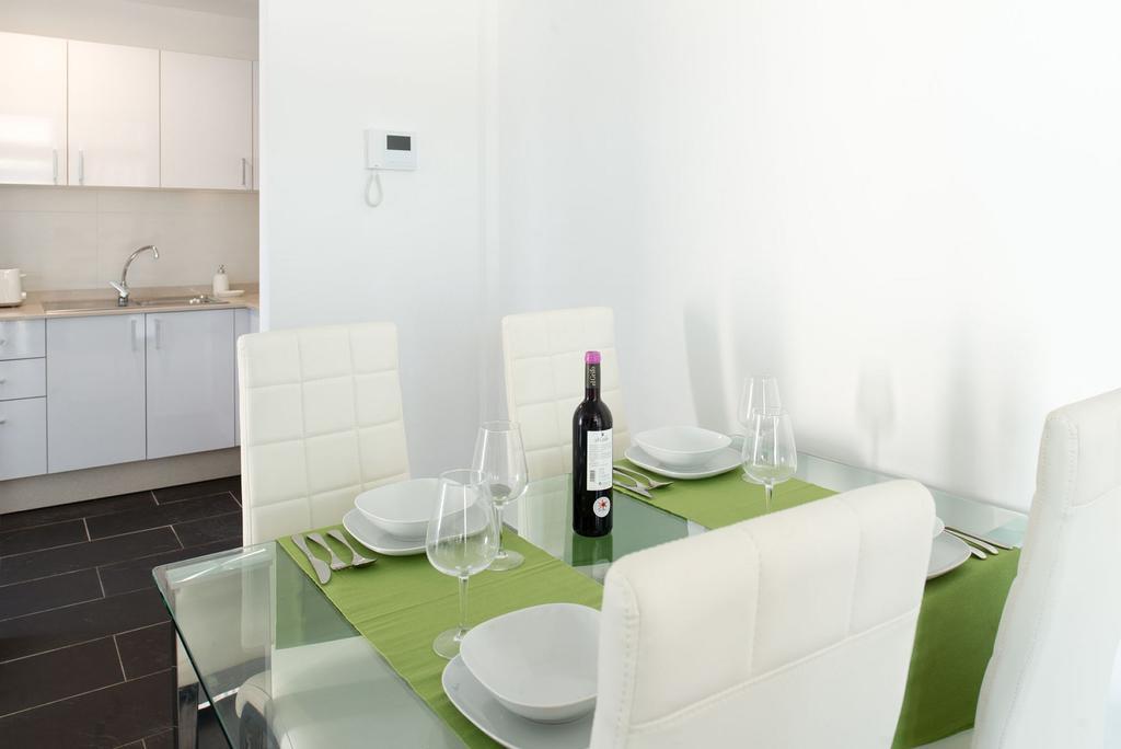 De La Marina Villa