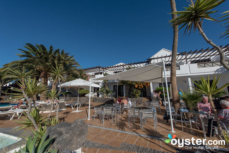 Tulipanes Aparthotel 2*