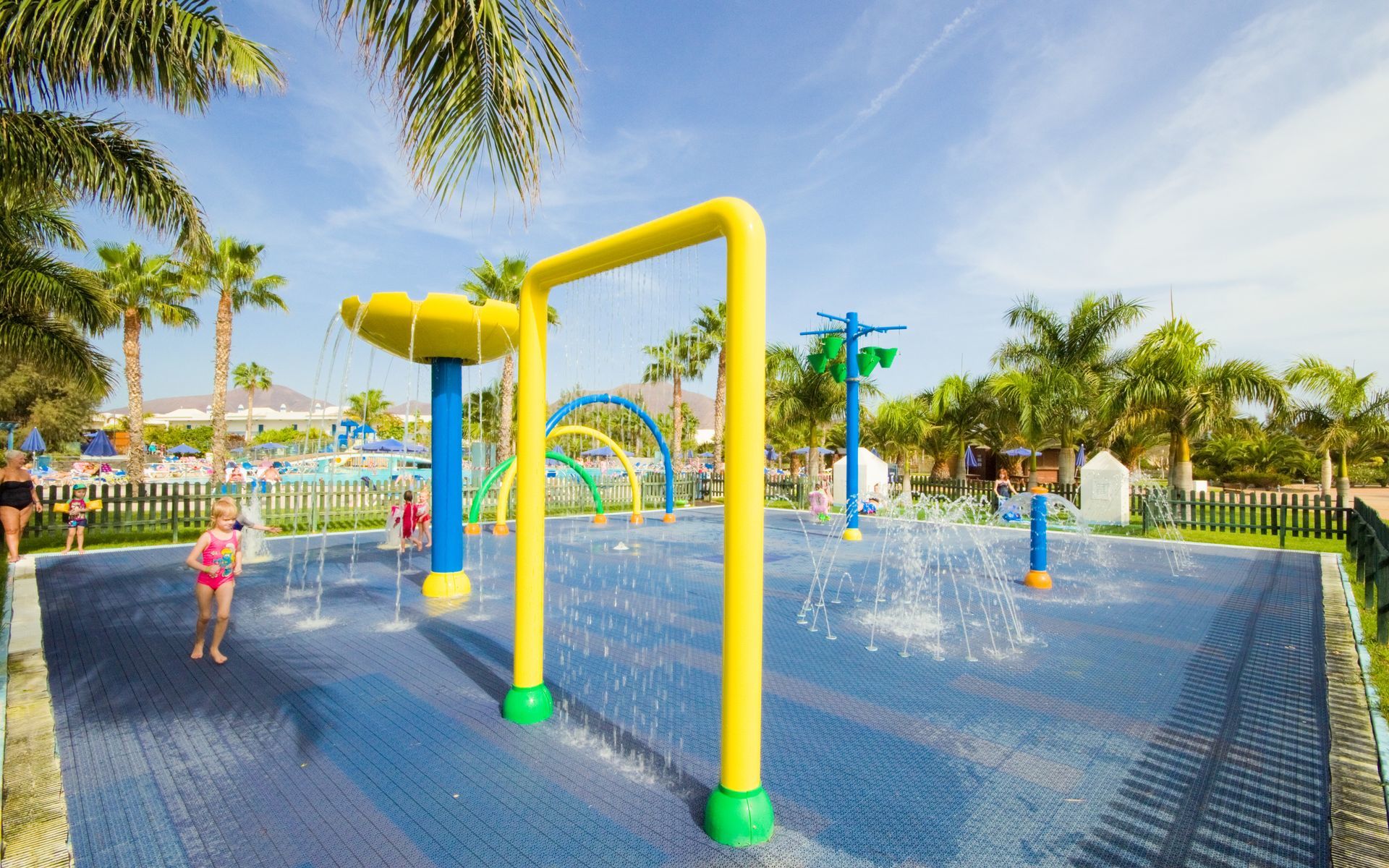 Resort Thb Tropical Island 4*