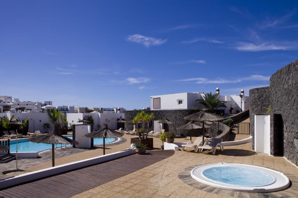 Aparthotel Livvo Coloradamar Playa Blanca (Lanzarote)