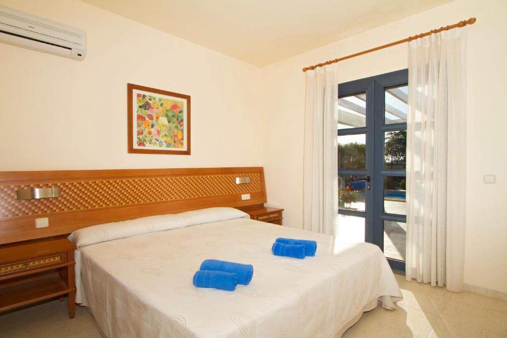 Villa Sun Grove & *