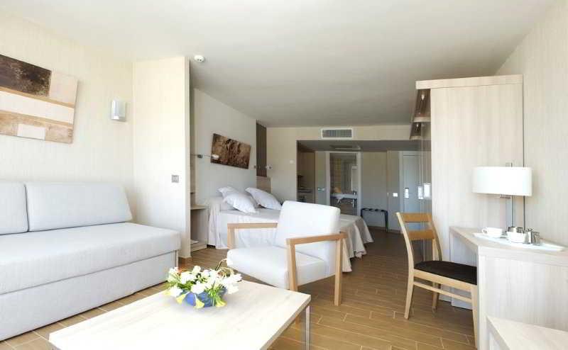 Hotel Be Live Experience Lanzarote 4*