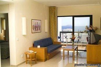 Caybeach Papagayos Hotel