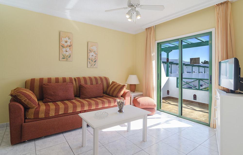 Adelfas Hotel