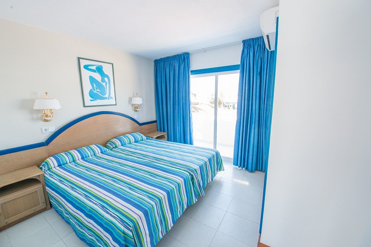Hl Paradise Island 4*