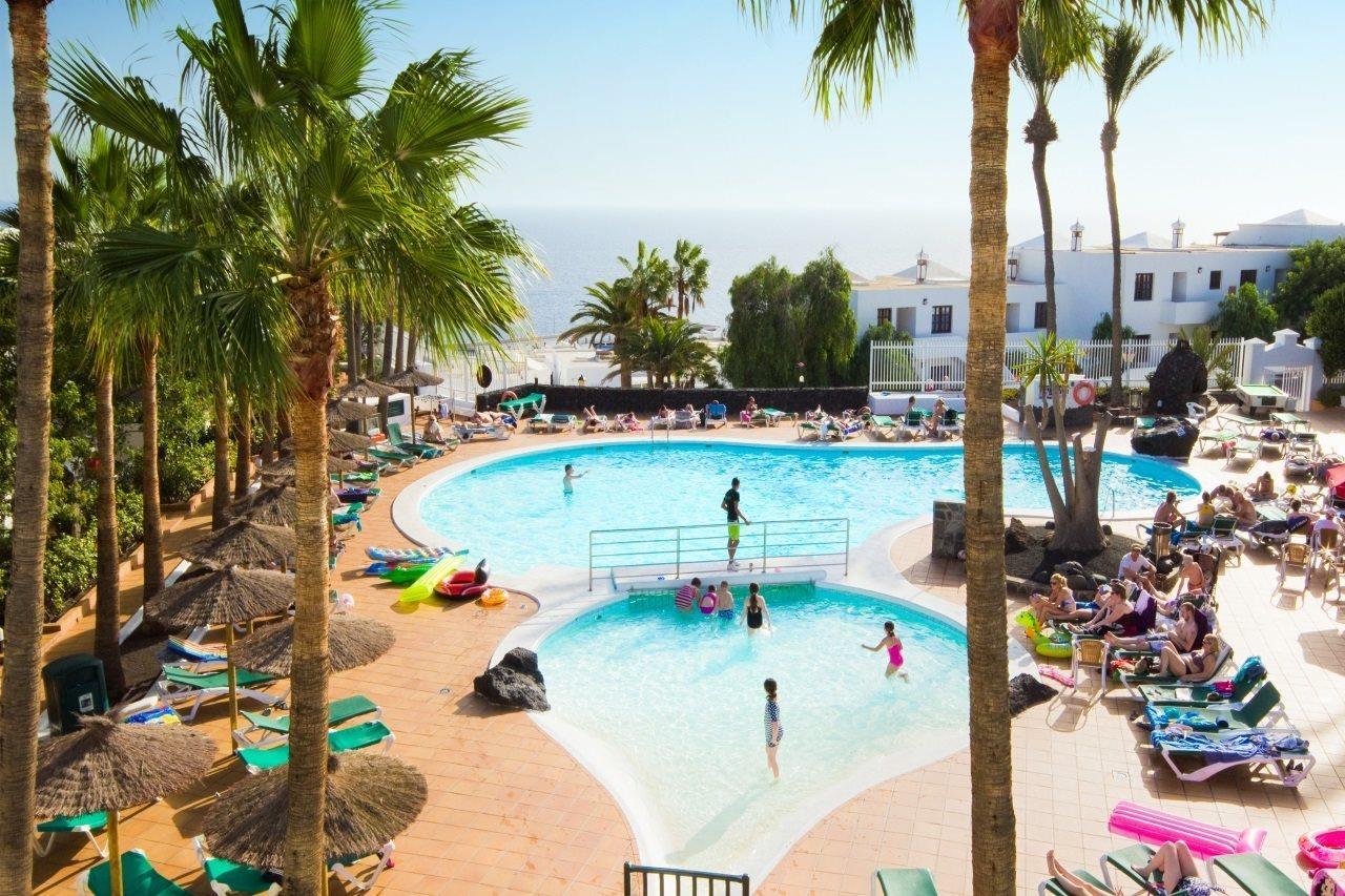 Thb Flora Hotel 3*