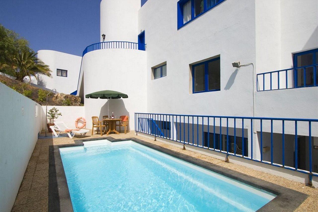 Club Pocillos Apartment