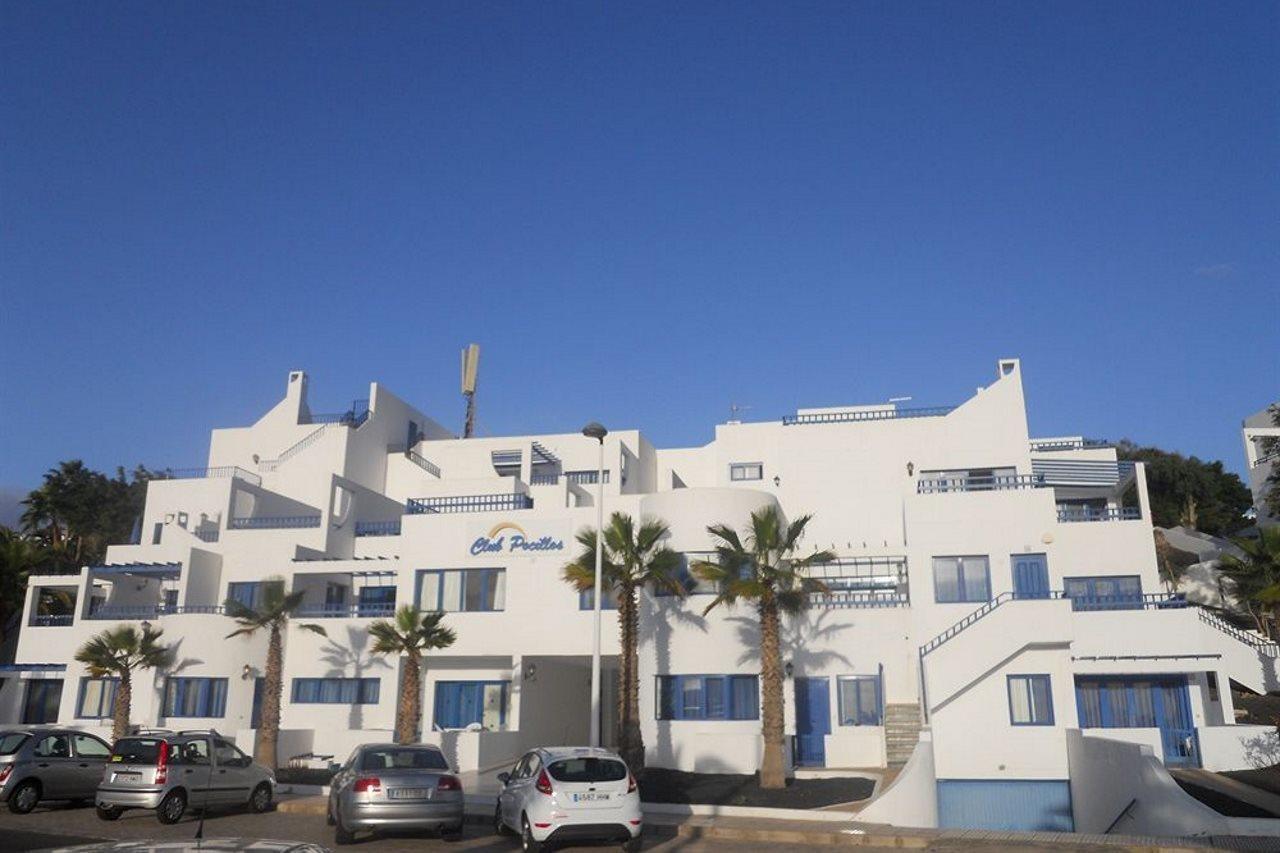 Club Pocillos Apartment *
