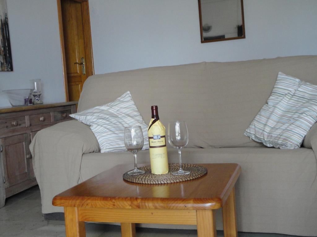 Casa Blanca Tias
