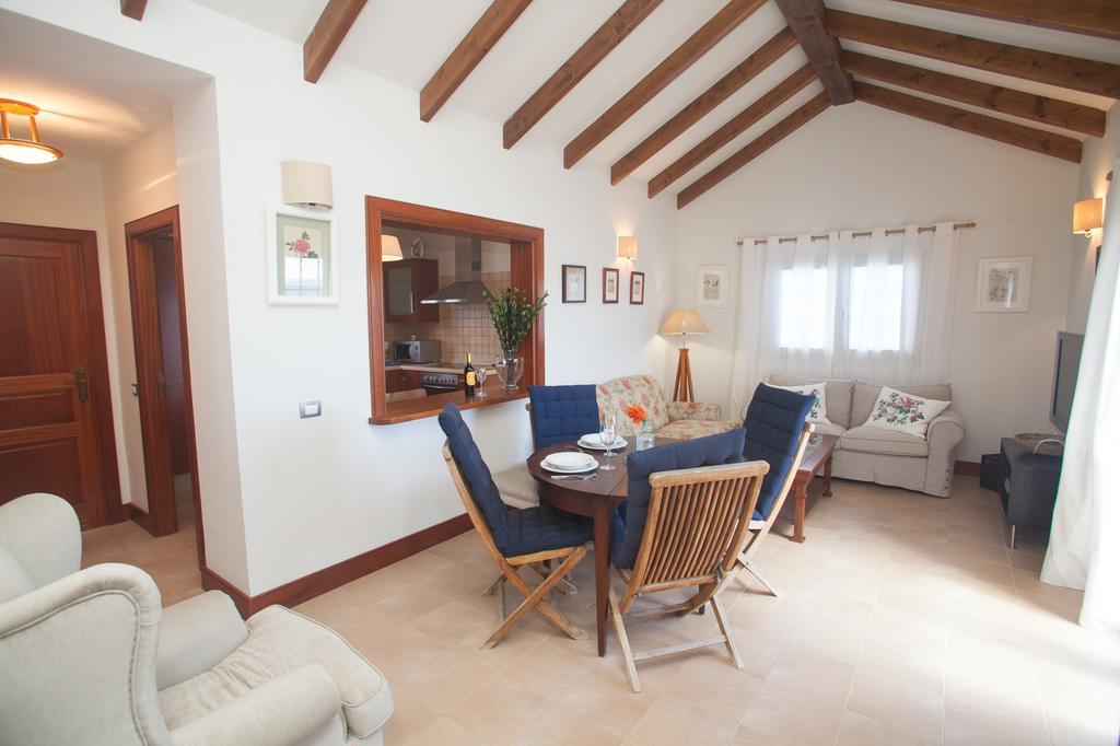 Lagomar Private Pool And Sea Views Arrieta Lanzarote