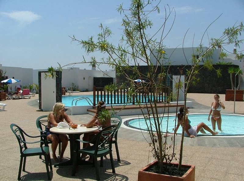 Aparthotel Livvo Coloradamar 4*